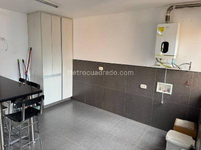 Apartamento de 3 alcobas en arriendo en Conquistadores, Medellín, 157 m² · foto 6 de 20