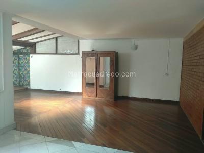 Apartaestudio en arriendo en Castropol, Medellín, 30 m² · foto 3 de 12