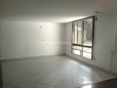 Apartaestudio en arriendo en Castropol, Medellín, 30 m² · foto 10 de 12