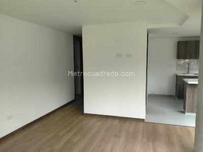 Apartaestudio en venta en El Poblado Loma Del Indio, Medellín, 59 m² · foto 13 de 16