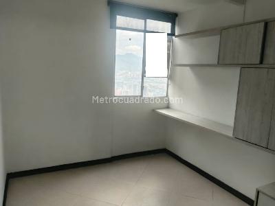 Apartamento de 2 alcobas en arriendo en Loma Del Indio, Medellín, 53 m² · foto 12 de 16