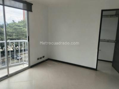 Apartamento de 2 alcobas en arriendo en Loma Del Indio, Medellín, 53 m² · foto 9 de 16