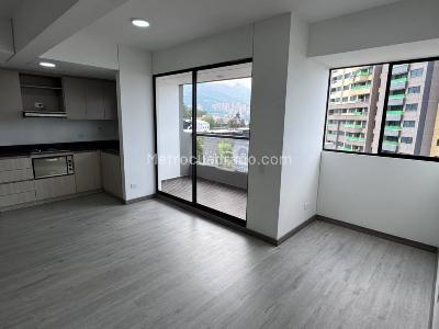 Apartamento en arriendo en Las Palmas, Medellín · foto 2 de 20