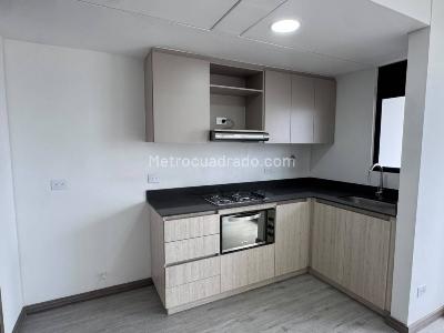 Apartamento en arriendo en Las Palmas, Medellín · foto 3 de 20