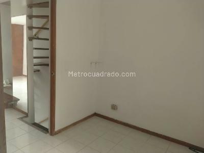 Apartamento de 3 alcobas en venta en Loma Del Indio, Medellín, 102 m² · foto 11 de 18