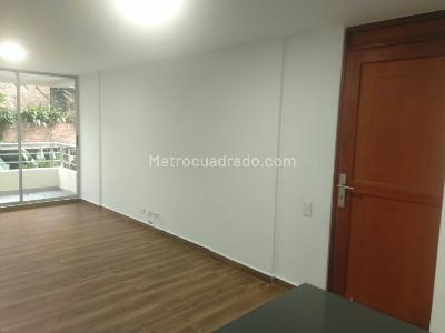 Apartamento de 3 alcobas en arriendo en Altos Del Poblado, Medellín, 74 m² · foto 11 de 18