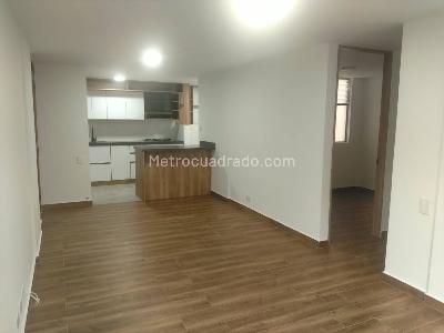 Apartamento de 3 alcobas en arriendo en Altos Del Poblado, Medellín, 74 m² · foto 12 de 18