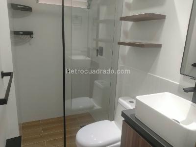 Apartamento de 3 alcobas en arriendo en Altos Del Poblado, Medellín, 74 m² · foto 5 de 18