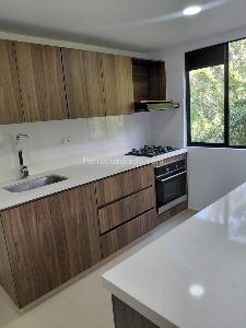 Apartaestudio en arriendo en Loma Del Indio, Medellín, 58 m² · foto 4 de 20