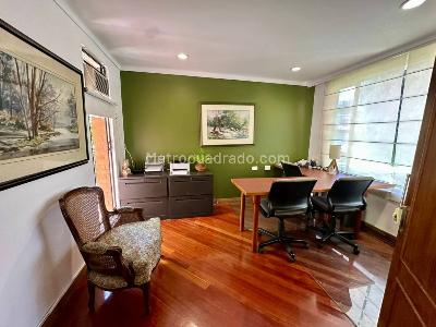 Casa de 4 alcobas en venta en El Poblado, Medellín, 360 m² · foto 5 de 20