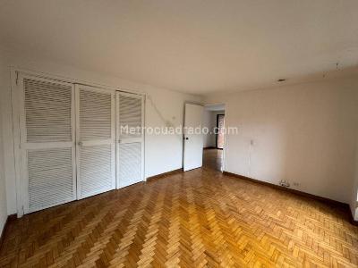 Apartamento de 3 alcobas en venta en Alejandría, Medellín, 200 m² · foto 12 de 20