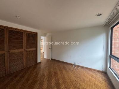 Apartamento de 3 alcobas en venta en Alejandría, Medellín, 200 m² · foto 15 de 20