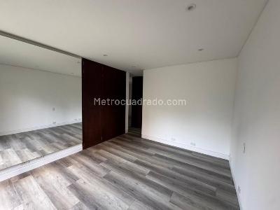 Apartamento en arriendo en Poblado, Medellín · foto 18 de 20