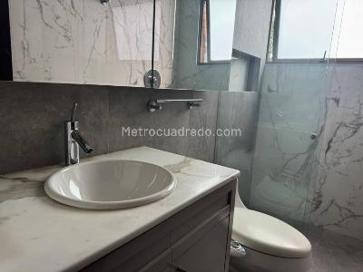 Apartamento en arriendo en Poblado, Medellín · foto 20 de 20