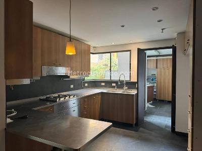 Apartamento en arriendo en Poblado, Medellín · foto 6 de 20