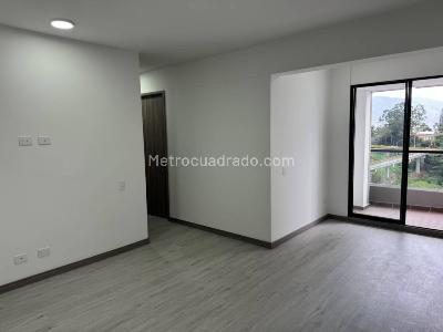 Apartamento en arriendo en Las Palmas, Medellín · foto 4 de 19