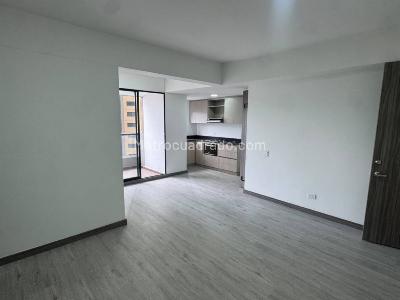Apartamento en arriendo en Las Palmas, Medellín · foto 5 de 19