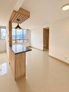 Apartamento de 2 alcobas en arriendo en Loma Del Indio, Medellín, 50 m² · foto 3 de 12