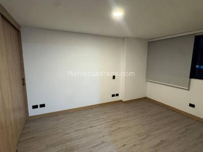 Apartamento de 2 alcobas en arriendo en Poblado Altos Delpoblado, Medellín, 70 m² · foto 10 de 17