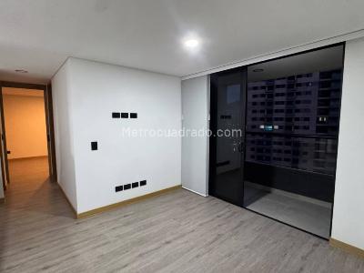 Apartamento de 2 alcobas en arriendo en Poblado Altos Delpoblado, Medellín, 70 m² · foto 6 de 17