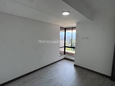 Apartamento de 3 alcobas en venta en Las Palmas, Medellín, 76 m² · foto 14 de 20