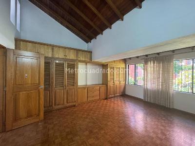 Casa de 2 alcobas en arriendo en El Poblado, Medellín, 116 m² · foto 10 de 20