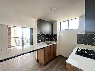 Apartamento de 2 alcobas en venta en Las Vegas, Envigado, 75 m² · foto 8 de 20