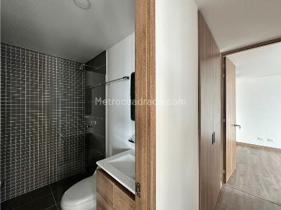 Apartamento de 2 alcobas en venta en Las Vegas, Envigado, 75 m² · foto 13 de 20