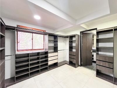 Casa de 3 alcobas en venta en Benedictinos, Envigado, 270 m² · foto 15 de 20