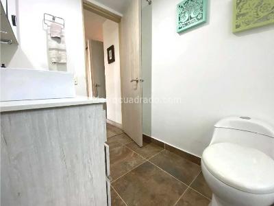 Apartamento en venta en El Poblado, Medellín · foto 14 de 20