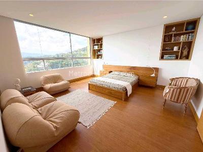 Apartamento de 4 alcobas en venta en El Poblado, Medellín, 259 m² · foto 10 de 18