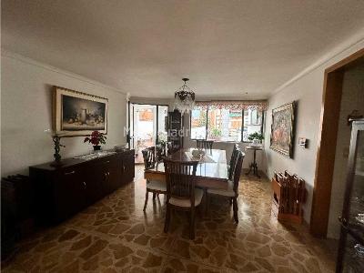 Apartamento de 5 alcobas en venta en Laureles, Medellín, 264 m² · foto 3 de 20