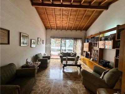 Apartamento de 5 alcobas en venta en Laureles, Medellín, 264 m² · foto 6 de 20