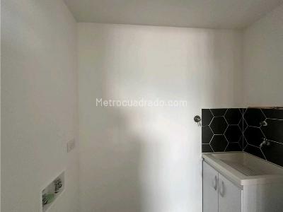 Apartamento de 2 alcobas en venta en Sur, Envigado, 75 m² · foto 4 de 20