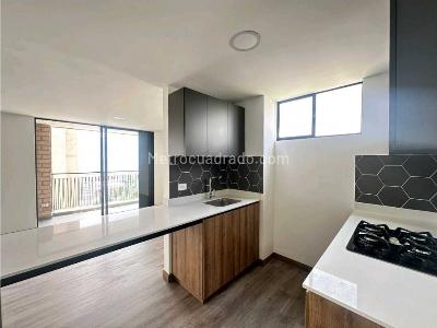 Apartamento de 2 alcobas en venta en Sur, Envigado, 75 m² · foto 8 de 20