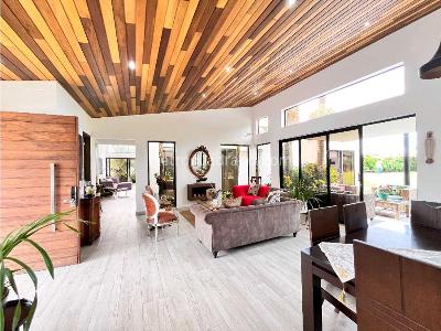 Casa de 4 alcobas en venta en Llanogrande, Rionegro, 353 m² · foto 6 de 20