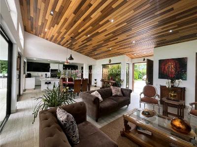 Casa de 4 alcobas en venta en Llanogrande, Rionegro, 353 m² · foto 9 de 20