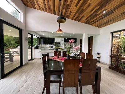 Casa de 4 alcobas en venta en Llanogrande, Rionegro, 353 m² · foto 10 de 20