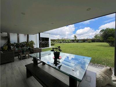 Casa de 4 alcobas en venta en Llanogrande, Rionegro, 353 m² · foto 12 de 20