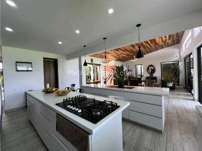 Casa de 4 alcobas en venta en Llanogrande, Rionegro, 353 m² · foto 15 de 20