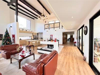 Casa de 5 alcobas en venta en Llanogrande, Rionegro, 795 m² · foto 9 de 20