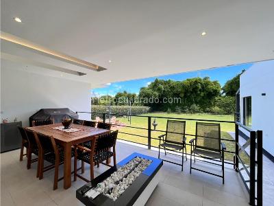 Casa de 5 alcobas en venta en Llanogrande, Rionegro, 795 m² · foto 18 de 20