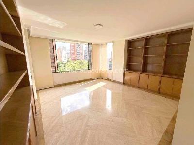 Apartamento de 4 alcobas en venta en La Tomatera, Medellín, 260 m² · foto 6 de 20