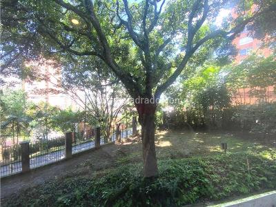 Apartamento de 4 alcobas en venta en Loma De Los Balsos, Medellín, 192 m² · foto 13 de 20