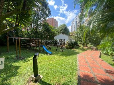 Apartamento de 4 alcobas en venta en Loma De Los Balsos, Medellín, 192 m² · foto 19 de 20