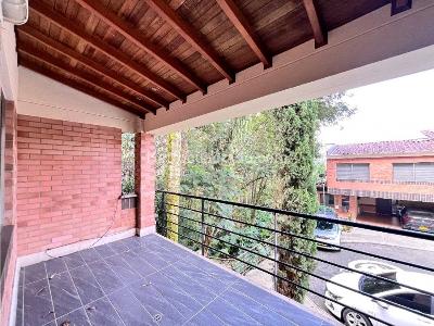 Casa de 4 alcobas en venta en Sur, Envigado, 274 m² · foto 5 de 19