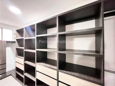 Casa de 4 alcobas en venta en Sur, Envigado, 274 m² · foto 9 de 19