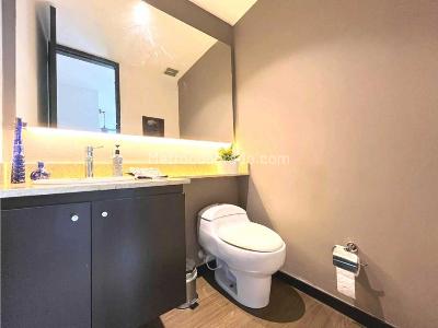 Apartamento de 2 alcobas en venta en El Poblado, Medellín, 104 m² · foto 10 de 20