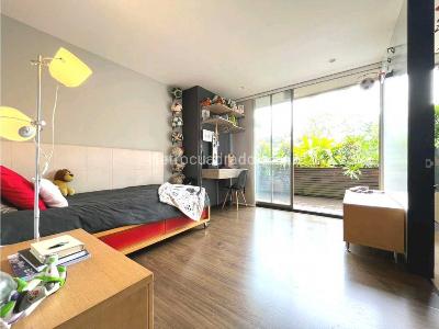 Apartamento de 2 alcobas en venta en El Poblado, Medellín, 104 m² · foto 11 de 20