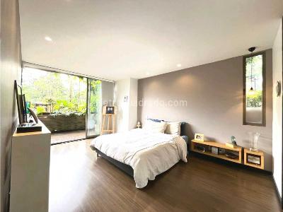 Apartamento de 2 alcobas en venta en El Poblado, Medellín, 104 m² · foto 13 de 20